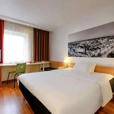 Ibis Hotel Hannover Medical Park Esterno foto